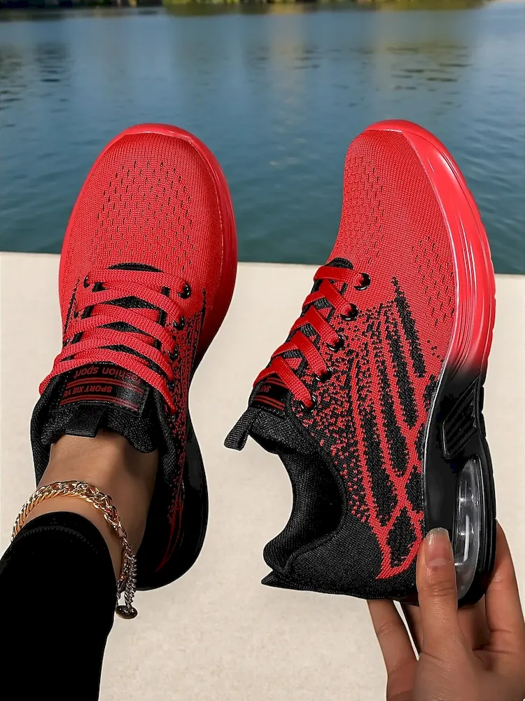 Women's Flyknit Running Sneakers
