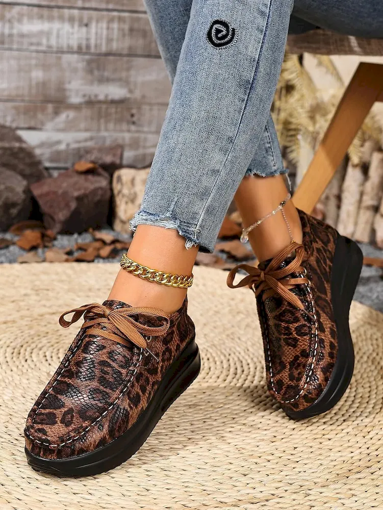 Leopard Print Faux Leather Platform Sneakers for Women - Image 8