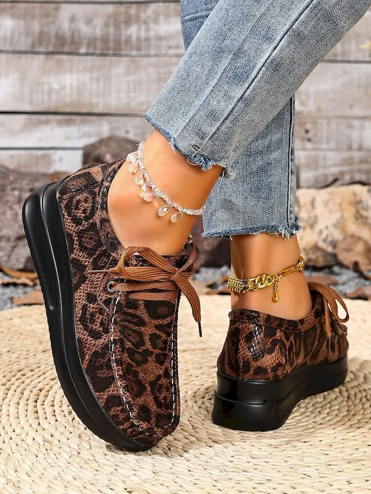 Leopard Print Faux Leather Platform Sneakers for Women - Image 7