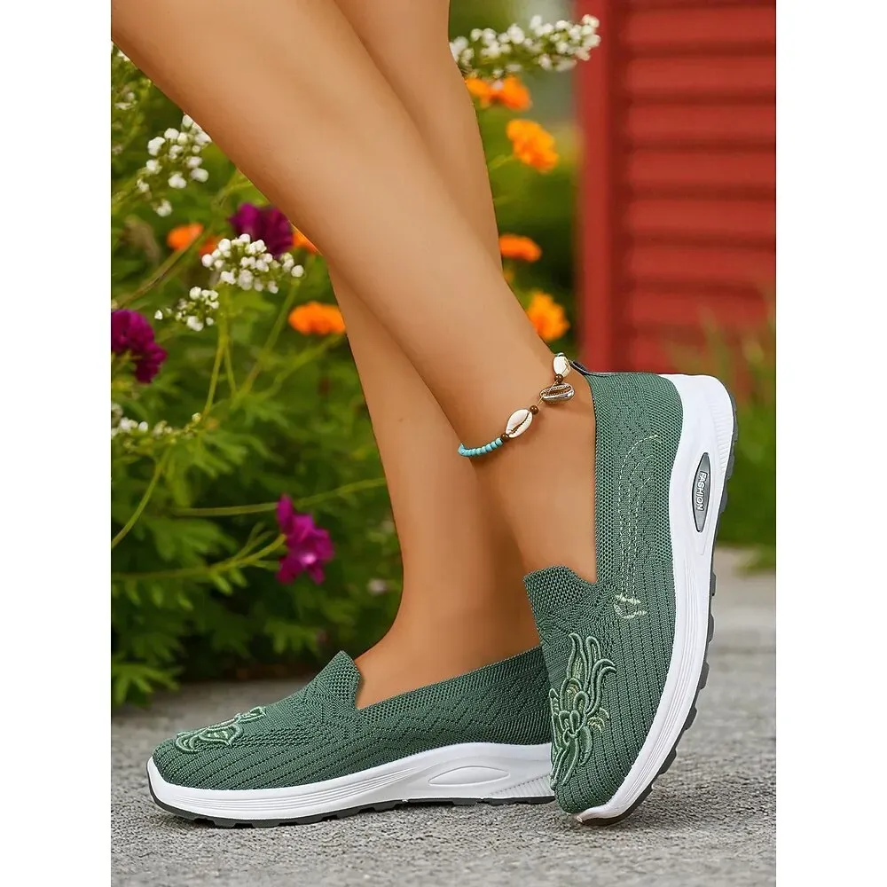 Women's Green Flyknit Slip-On Walking Shoes with Embroidery - Image 5